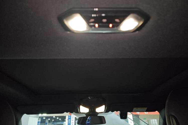 Used BMW 4 Series 2022 425i Gran Coupe M Sport Night Edition Headliner