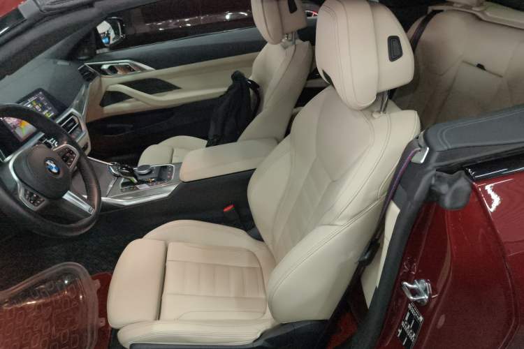 Used BMW 4 Series 2022 430i Convertible M Sport Night Edition Package Left Front Seat