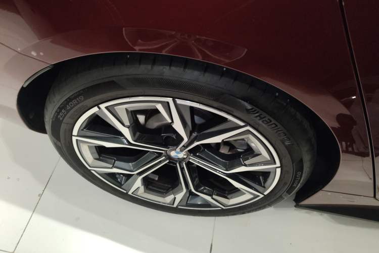Used BMW 4 Series 2022 430i Gran Coupe M Sport Night Edition Right Rear Wheel Hub