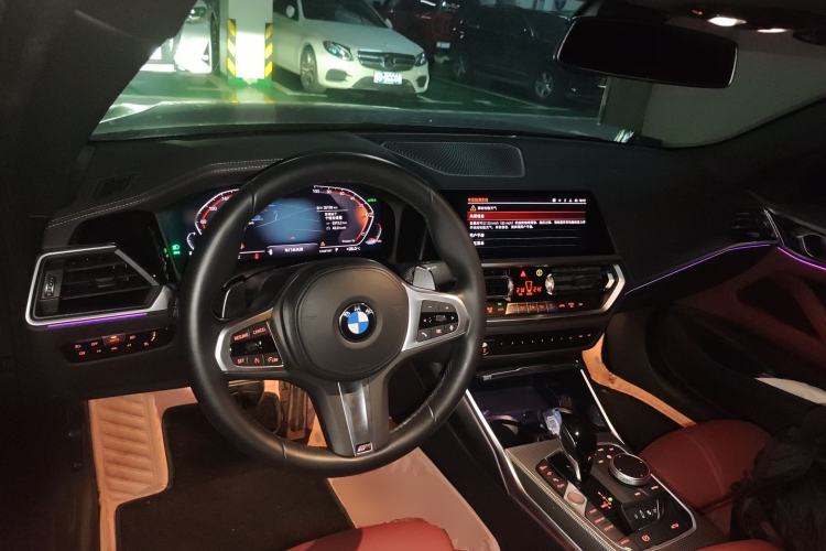 Used BMW 4 Series 2022 Revised 425i Convertible M Sport Night Edition Package Center Console