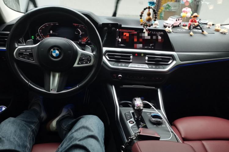Used BMW 4 Series 2022 425i M Sport Package Center Console