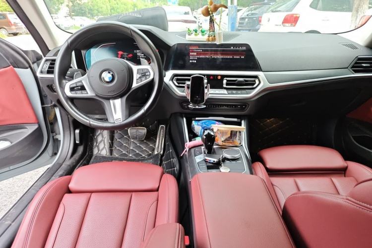 Used BMW 4 Series 2022 425i M Sport Package Center Console