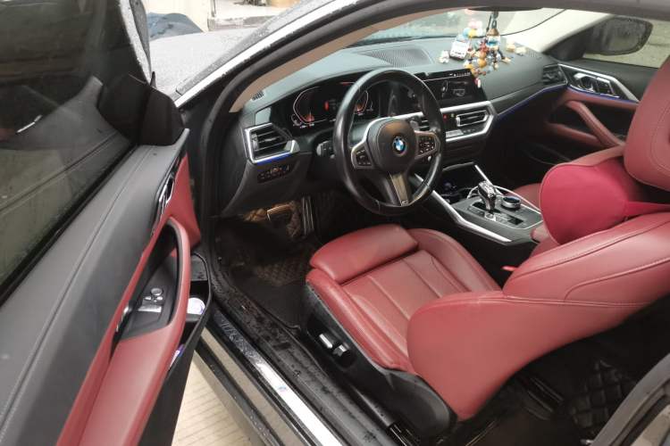 Used BMW 4 Series 2022 425i M Sport Package Driver Seat