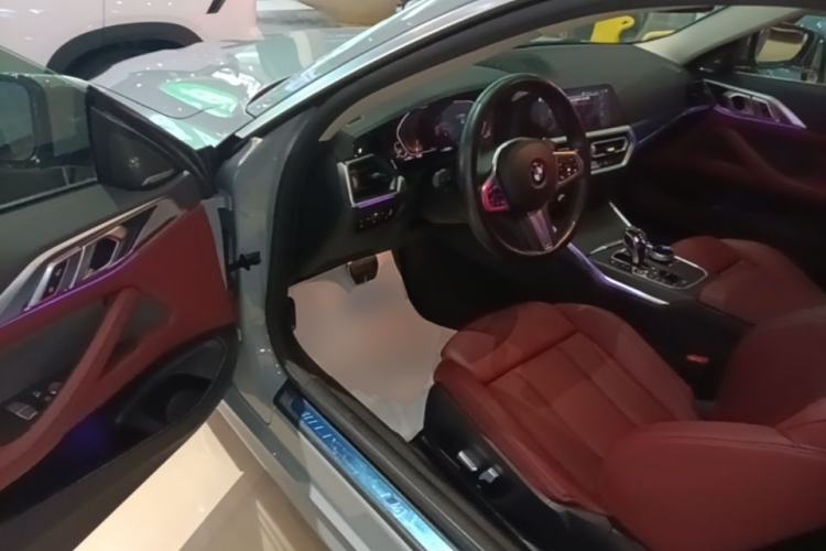 Used BMW 4 Series 2022 425i M Sport Package Driver Seat