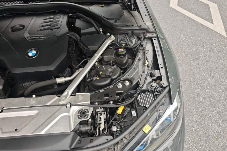 Used BMW 4 Series 2022 Second Facelift 430i M Sport Night Edition Package Engine Bay Left