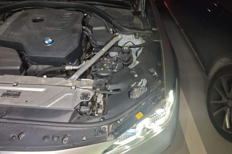 Used BMW 4 Series 2022 430i Gran Coupe M Sport Night Edition Engine Bay Left