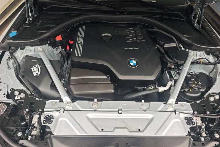 Used BMW 4 Series 2022 425i Gran Coupe M Sport Night Edition Engine Bay