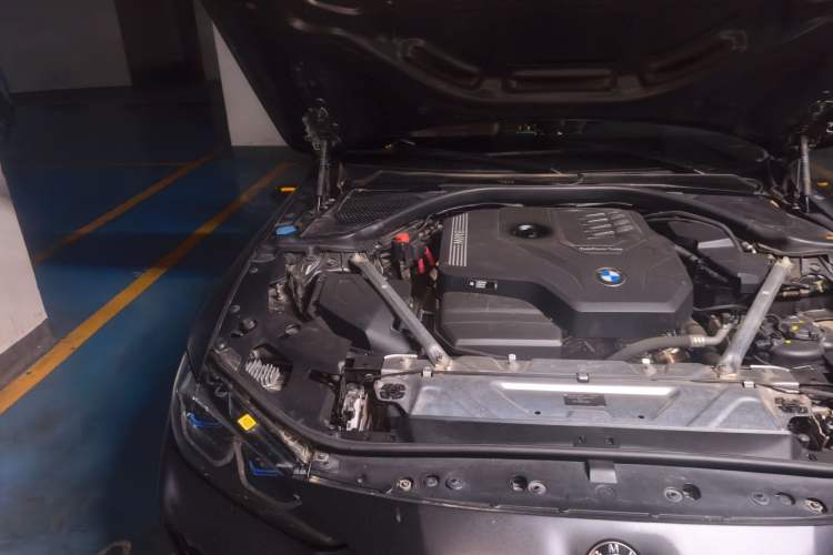 Used BMW 4 Series 2022 425i Convertible M Sport Night Edition Package Engine Bay Right
