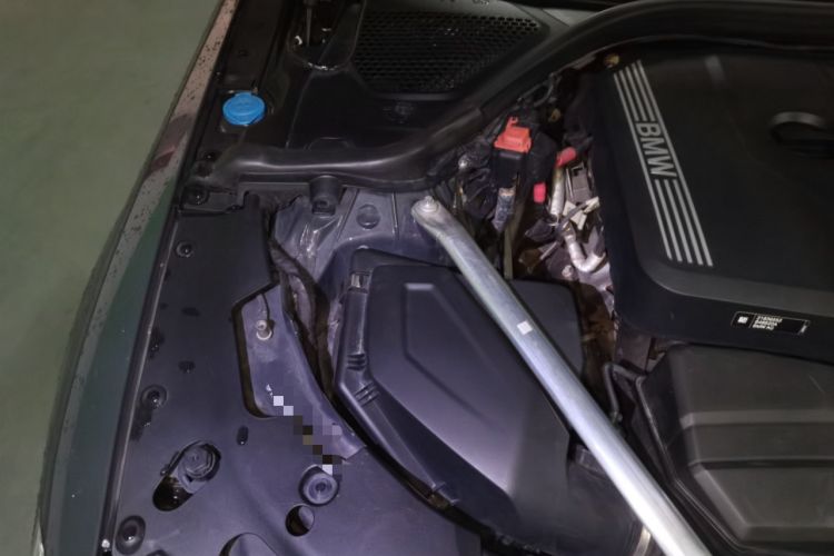 Used BMW 4 Series 2022 425i M Sport Package Engine Bay Right