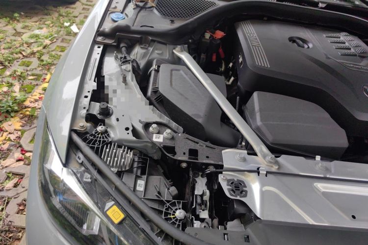 Used BMW 4 Series 2022 425i Gran Coupe M Sport Night Edition Engine Bay Right
