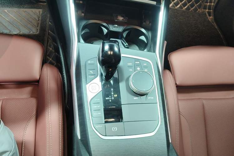 Used BMW 4 Series 2022 425i M Sport Package Gear Lever