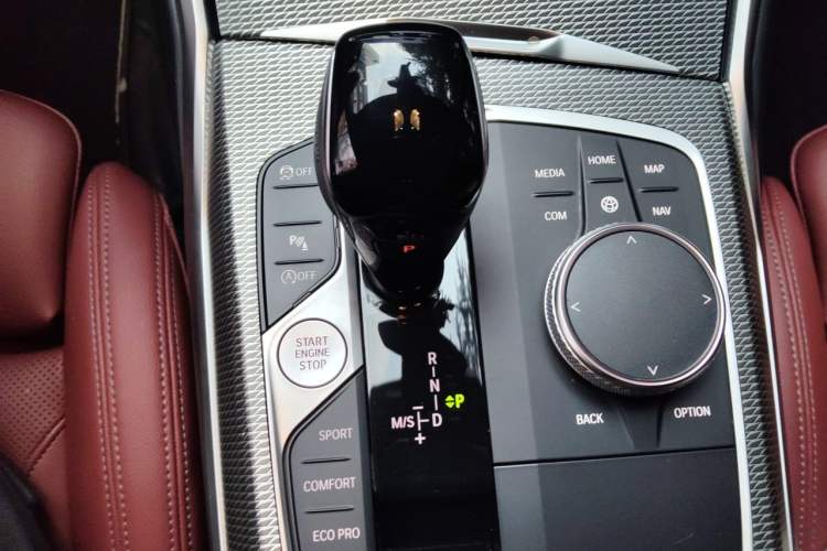 Used BMW 4 Series 2022 425i Gran Coupe M Sport Night Edition Gear Lever
