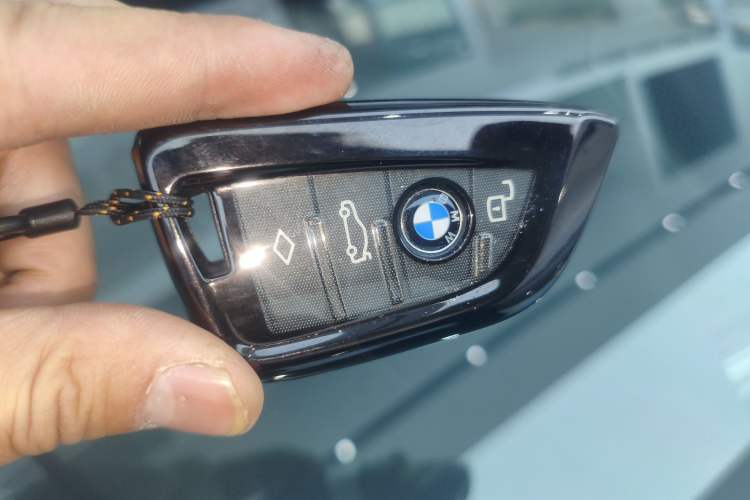 Used BMW 4 Series 2022 Revised 425i M Sport Night Edition Package Interior 1