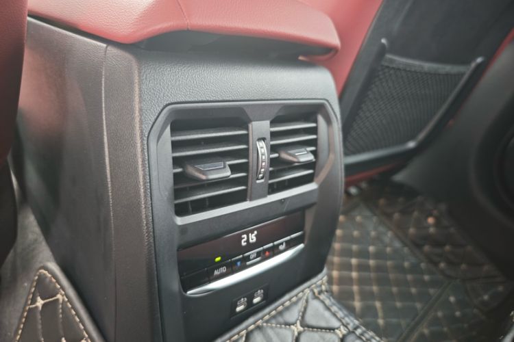 Used BMW 4 Series 2022 425i Gran Coupe M Sport Night Edition Interior 2
