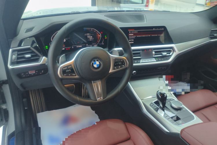 Used BMW 4 Series 2022 Revised 425i M Sport Night Edition Package Interior 2