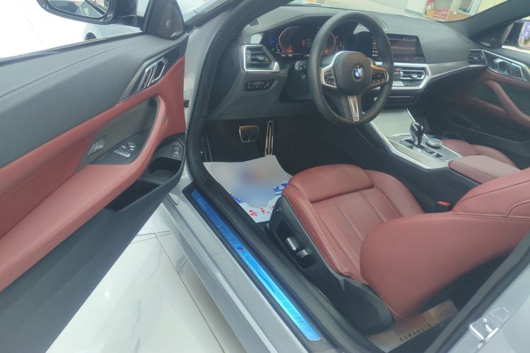Used BMW 4 Series 2022 Revised 425i M Sport Night Edition Package Interior 3