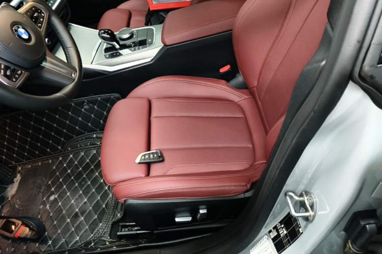 Used BMW 4 Series 2022 425i Gran Coupe M Sport Night Edition Left Front Seat