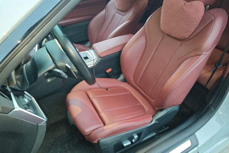 Used BMW 4 Series 2022 Revised 425i M Sport Night Edition Package Left Front Seat