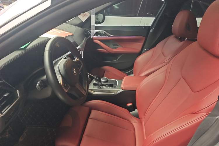 Used BMW 4 Series 2022 425i Gran Coupe M Sport Night Edition Left Front Seat