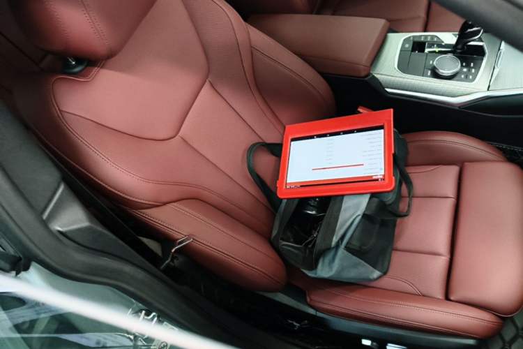 Used BMW 4 Series 2022 425i Gran Coupe M Sport Night Edition Right Front Seat