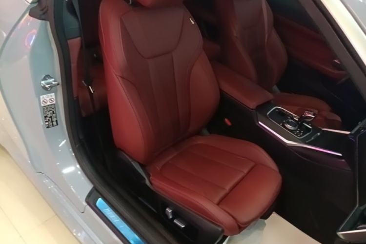 Used BMW 4 Series 2022 425i M Sport Package Right Front Seat