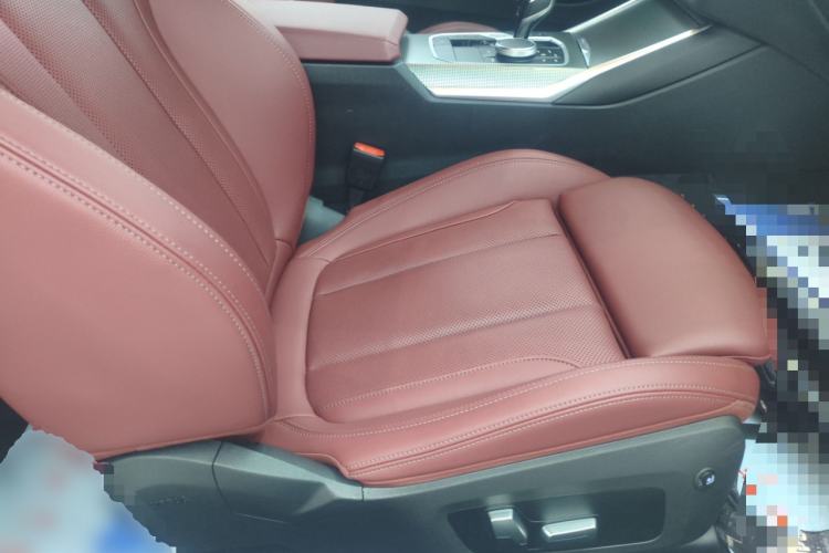 Used BMW 4 Series 2022 Revised 425i M Sport Night Edition Package Right Front Seat