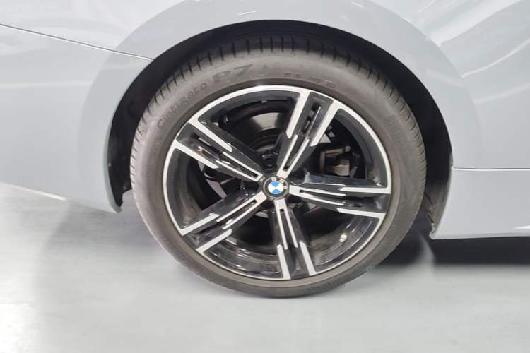 Used BMW 4 Series 2022 425i M Sport Package Right Rear Wheel Hub