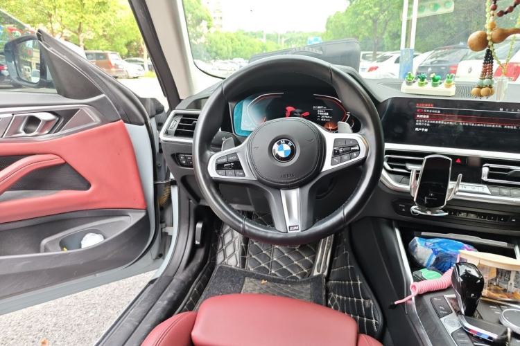 Used BMW 4 Series 2022 425i M Sport Package Steering Wheel
