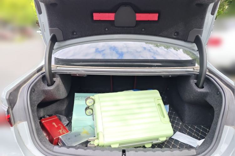 Used BMW 4 Series 2022 425i M Sport Package Trunk