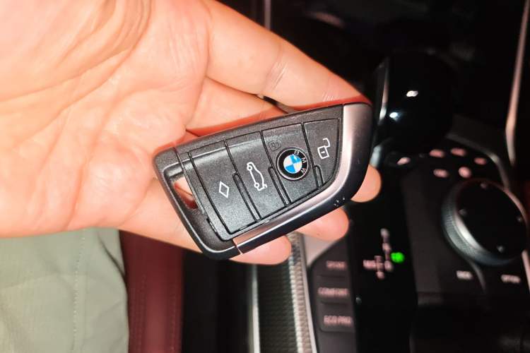Used BMW 4 Series 2022 Revised 425i Convertible M Sport Night Edition Package Vehicle Key