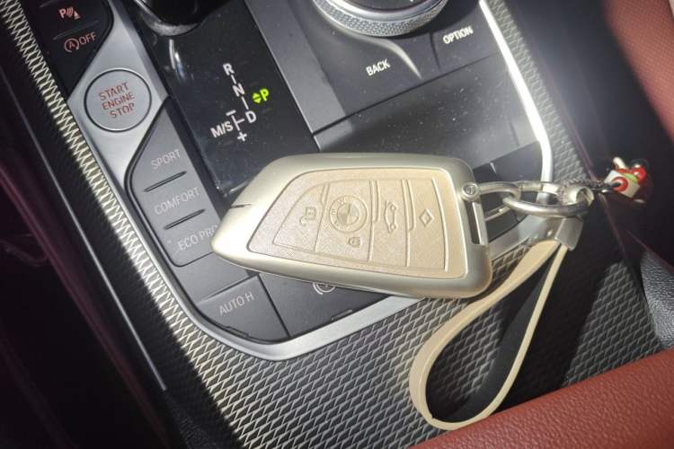 Used BMW 4 Series 2022 425i Convertible M Sport Package Vehicle Key