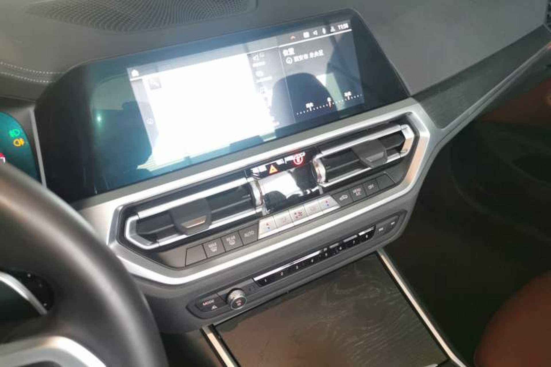 Used BMW 4 Series 2022 425i Convertible M Sport Package Audio And AC Panel