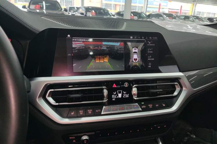 Used BMW 4 Series 2022 Second Facelift 430i M Sport Night Edition Package Audio And AC Panel