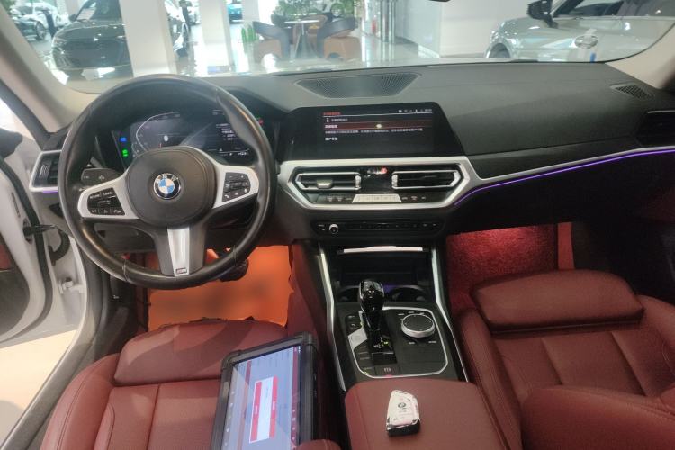 Used BMW 4 Series 2022 425i Gran Coupe M Sport Package Center Console