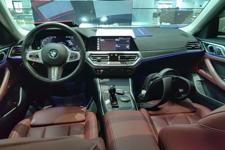 Used BMW 4 Series 2022 425i Gran Coupe M Sport Package Center Console