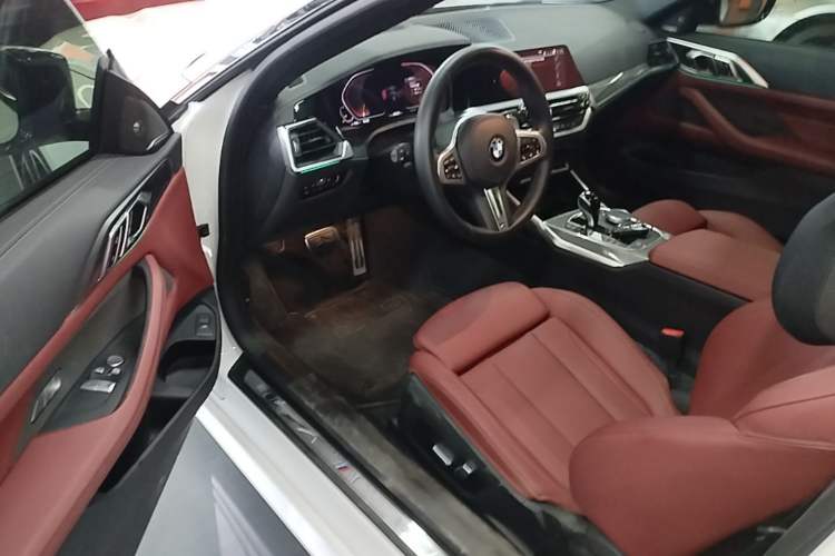 Used BMW 4 Series 2022 Second Facelift 430i M Sport Night Edition Package Driver Seat