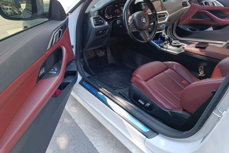 Used BMW 4 Series 2022 425i M Sport Package Driver Seat