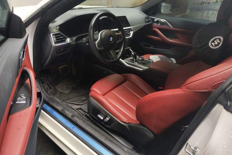 Used BMW 4 Series 2022 Revised 425i M Sport Night Edition Package Driver Seat