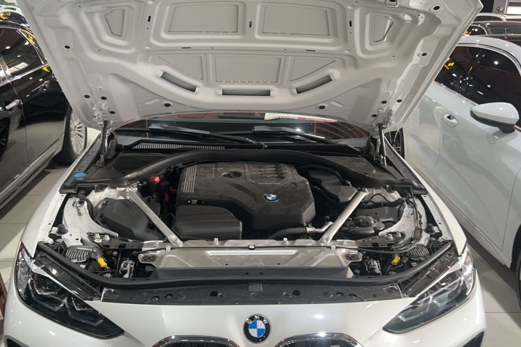 Used BMW 4 Series 2022 425i Convertible M Sport Package Engine Bay
