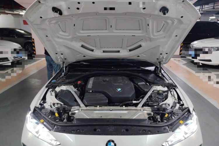 Used BMW 4 Series 2022 Second Facelift 430i M Sport Night Edition Package Engine Bay
