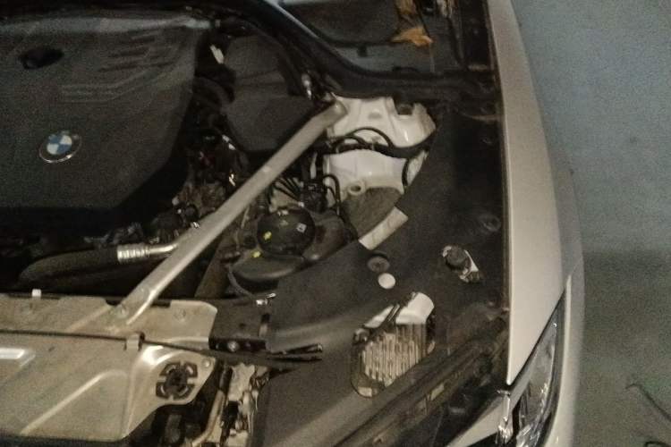 Used BMW 4 Series 2022 425i Gran Coupe M Sport Package Engine Bay Left