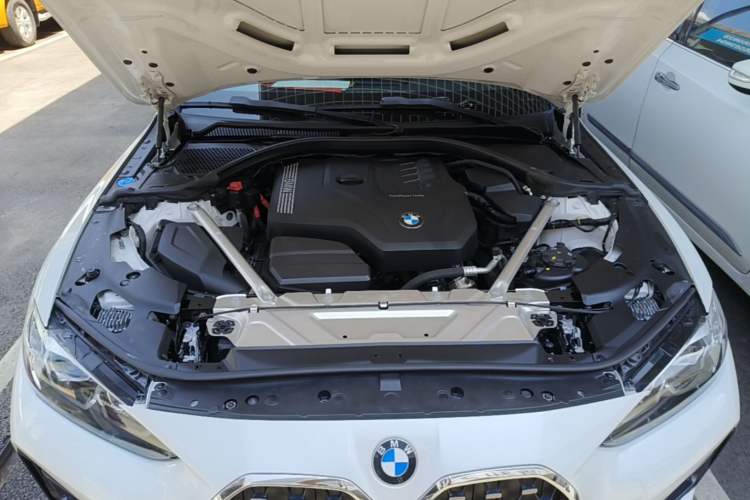 Used BMW 4 Series 2022 425i Gran Coupe M Sport Package Engine Bay