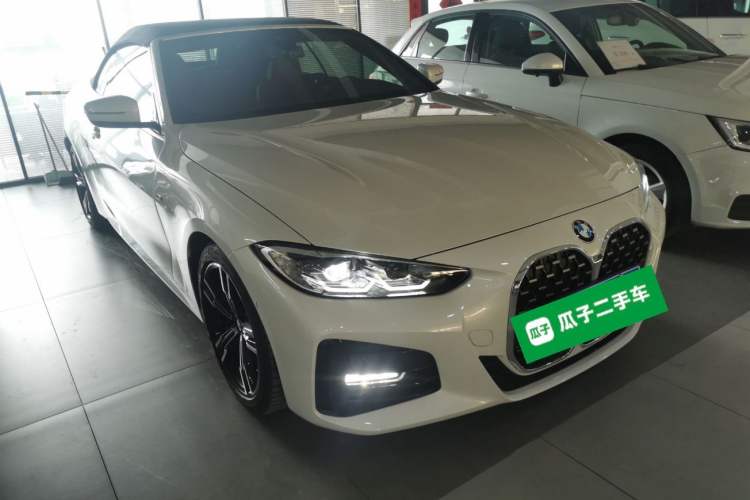 Used BMW 4 Series 2022 425i Convertible M Sport Package Exterior 1