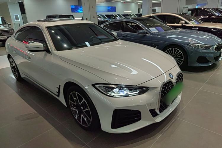 Used BMW 4 Series 2022 425i Gran Coupe M Sport Package Front Right 45 Deg