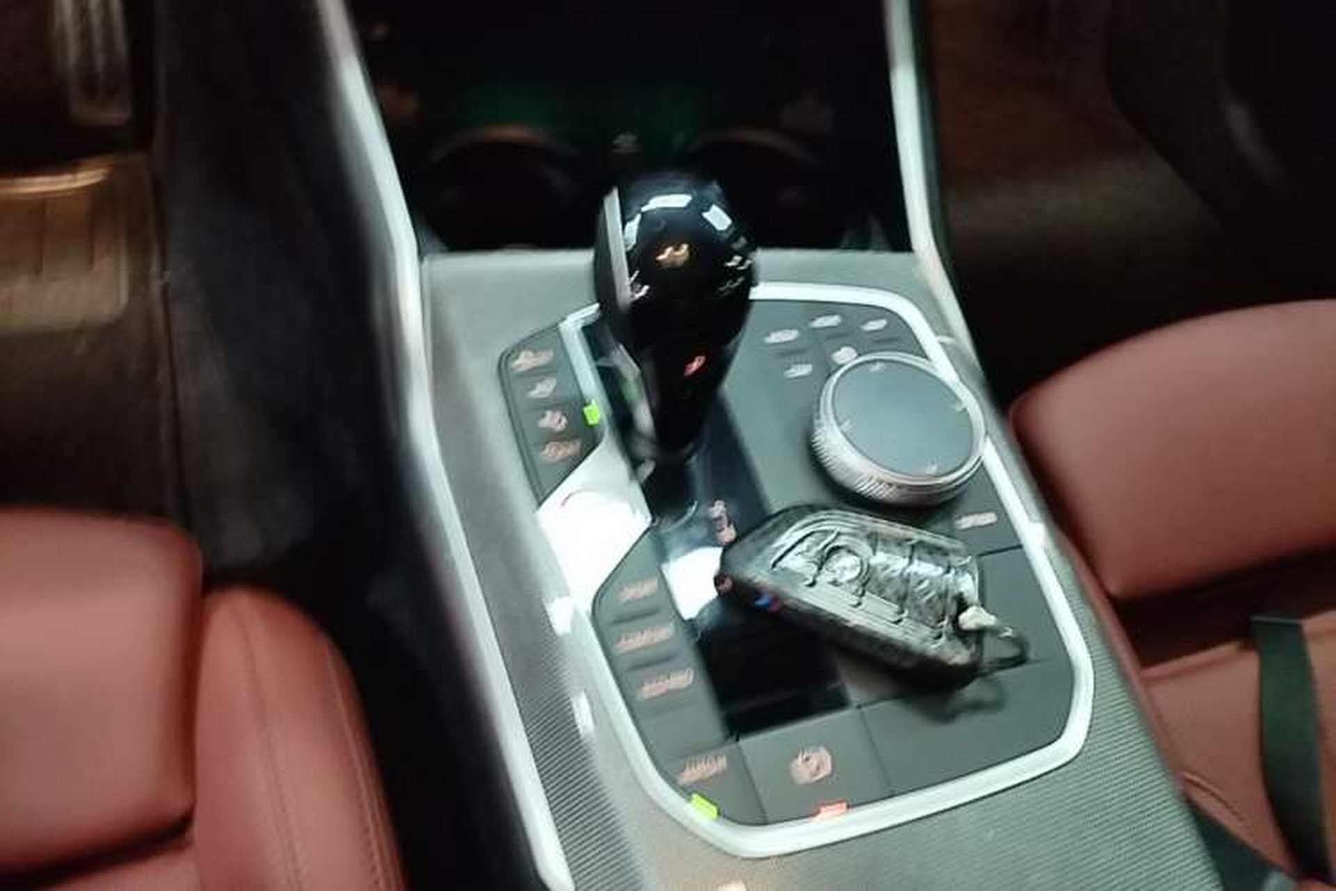 Used BMW 4 Series 2022 Second Facelift 430i M Sport Night Edition Package Gear Lever