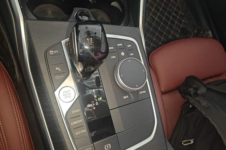Used BMW 4 Series 2022 425i Gran Coupe M Sport Package Gear Lever