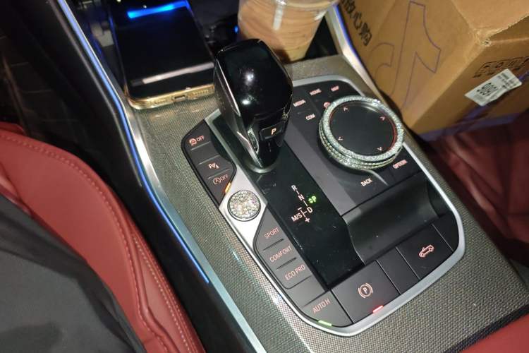 Used BMW 4 Series 2022 430i Convertible M Sport Night Edition Package Gear Lever