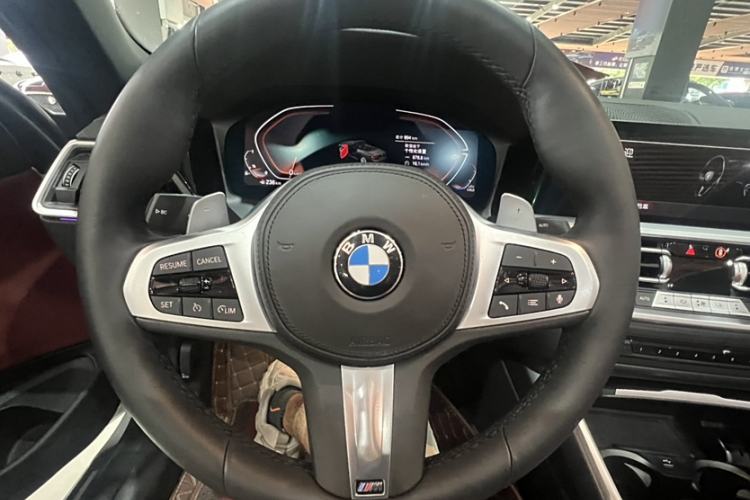 Used BMW 4 Series 2022 425i Convertible M Sport Package Interior 2