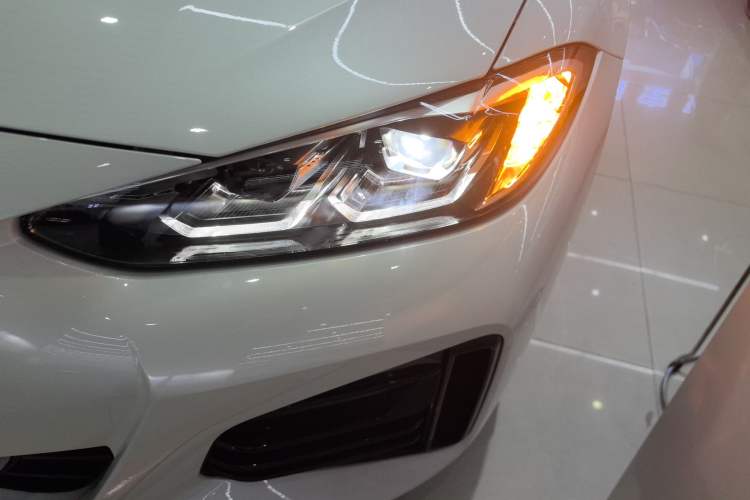 Used BMW 4 Series 2022 425i Gran Coupe M Sport Package Left Front Headlight