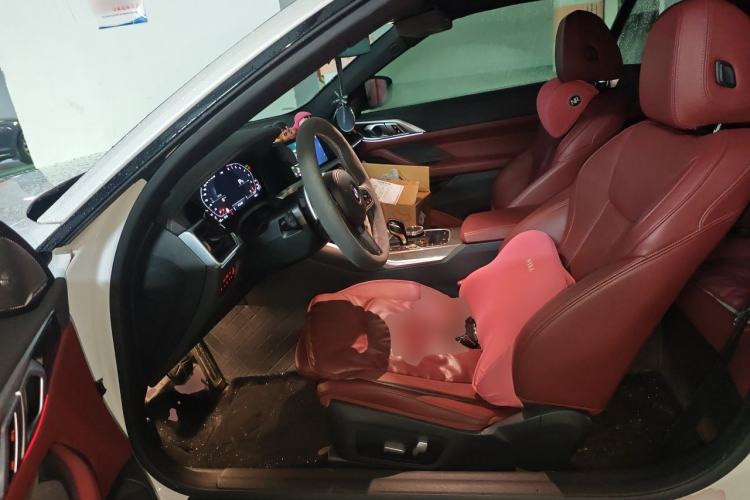 Used BMW 4 Series 2022 430i Convertible M Sport Night Edition Package Left Front Seat